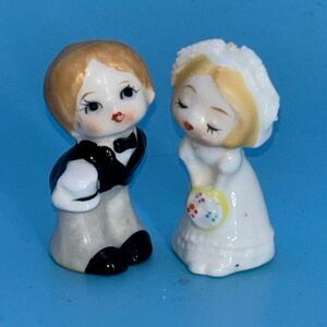 Vtg 1950s Treasure Masters bone china wedding cake topper bride groom kiss + box